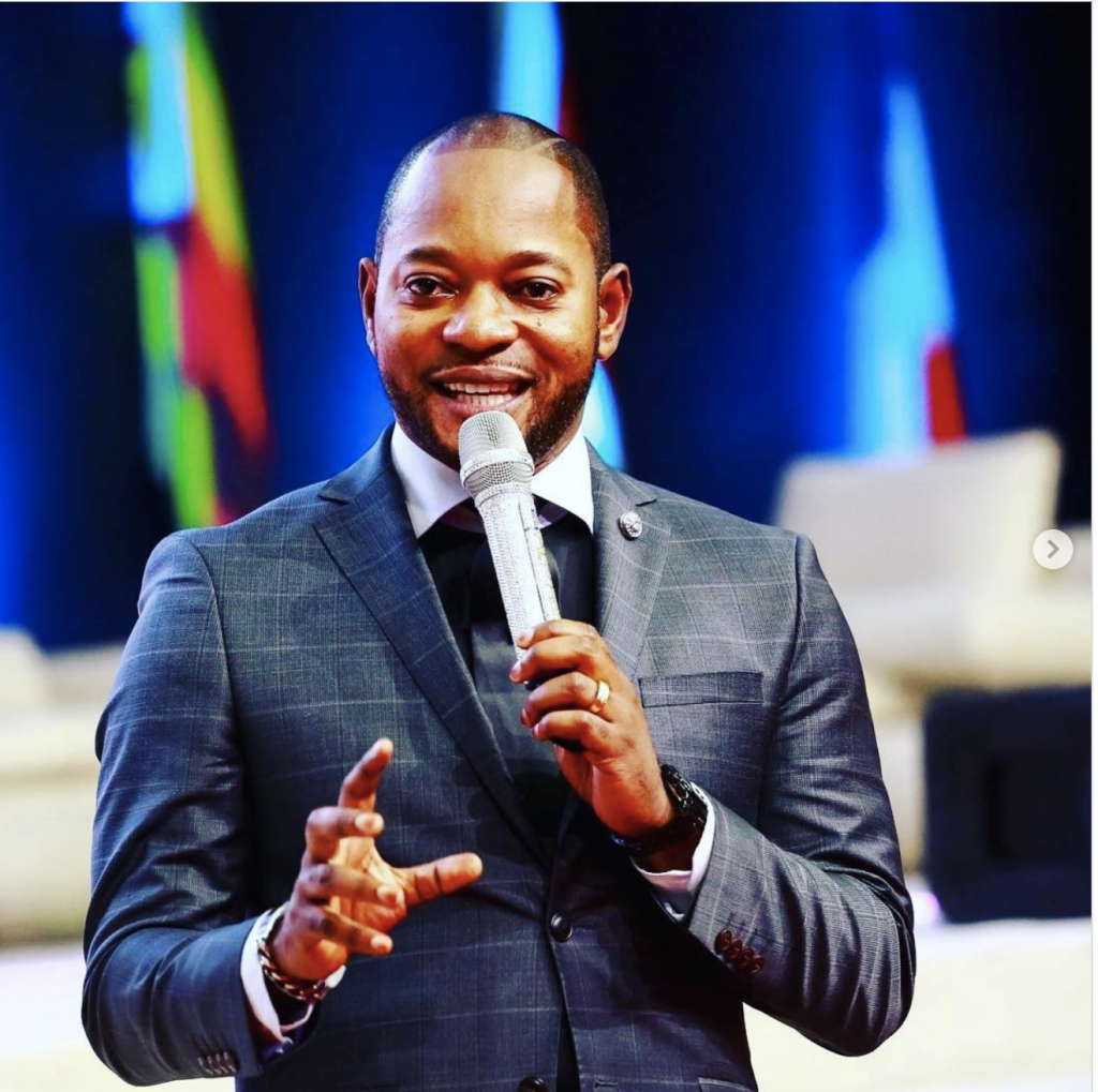 Photo Resurrection Pastor Alph Lukau Caught In S X Scandal