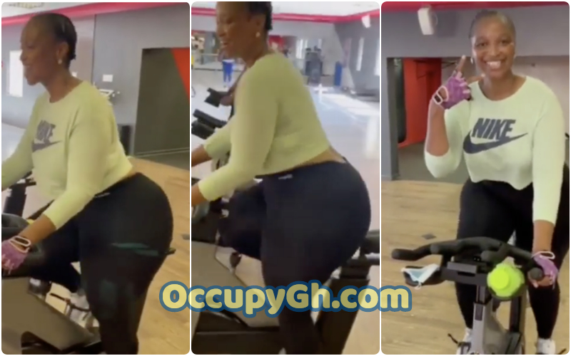 Lady Heavy Backside Gym