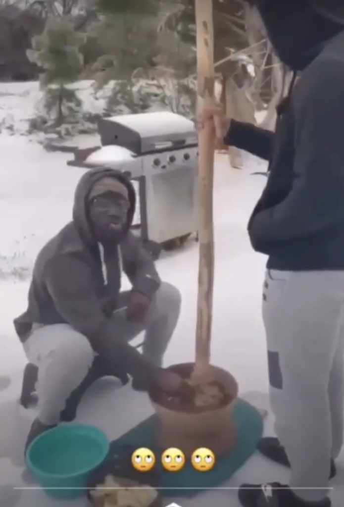 ghanaians pounding fufu in snow