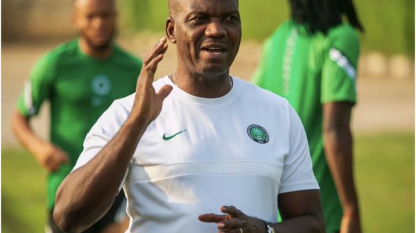 Nigeria coach Eguavoen resigns