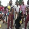 ghanaian lady proposes boyfriend public