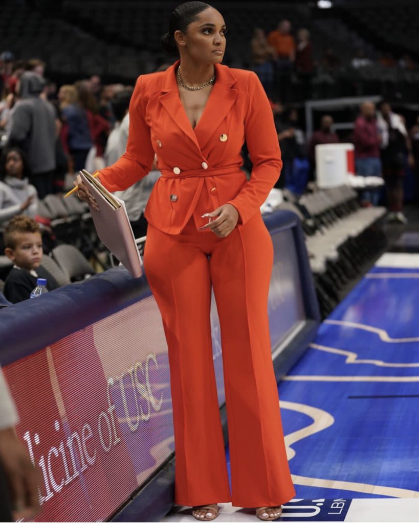 Meet Sydney Carter, the Best Dressed Female College Basketball Coach ...