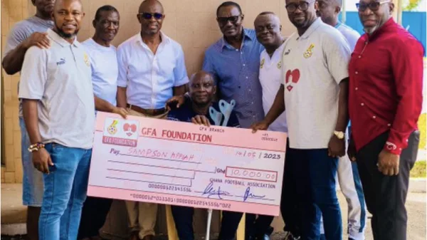gfa donates money to Sampson Appiah