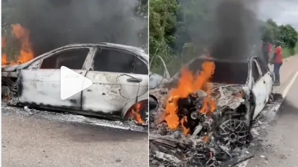 Mercedes Benz Fire Accra - Kumasi Highway