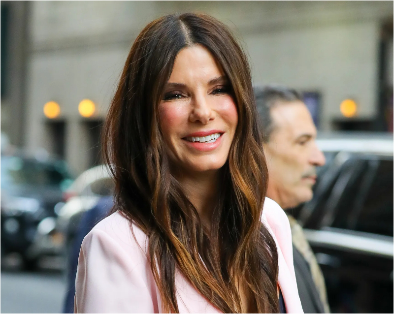 Sandra Bullock Bio, Age, Net Worth, Husband, Children, Parents, Siblings