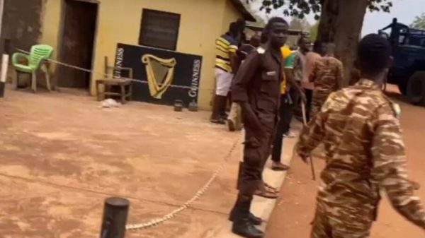Military and Prison Officers Clash bawku