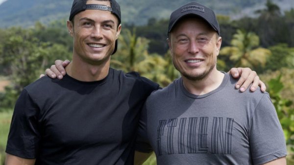 ronaldo and elon musk